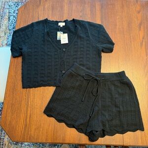 ✨NWT✨ Mable Knit Short Sleeved Sweater Top & Shorts Size L